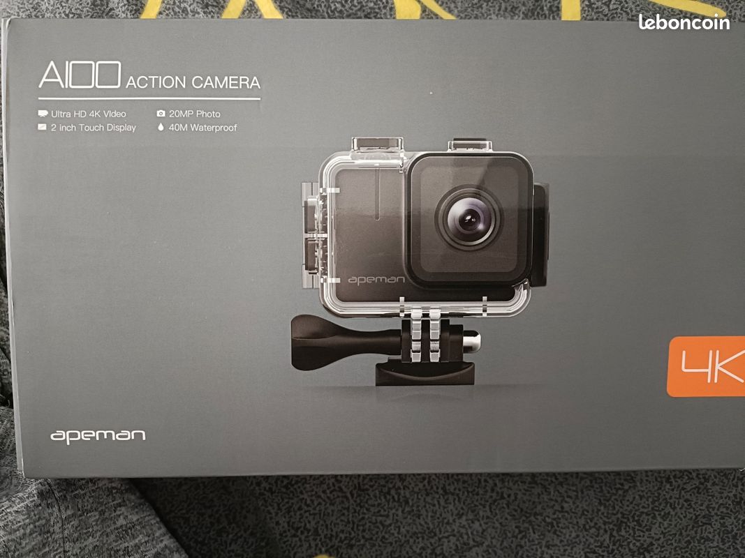 Intuicyjny ekran kamery akcji 4K Ekran dotykowy kamery akcji 4K wyświetlający podgląd wideo z menu ustawień