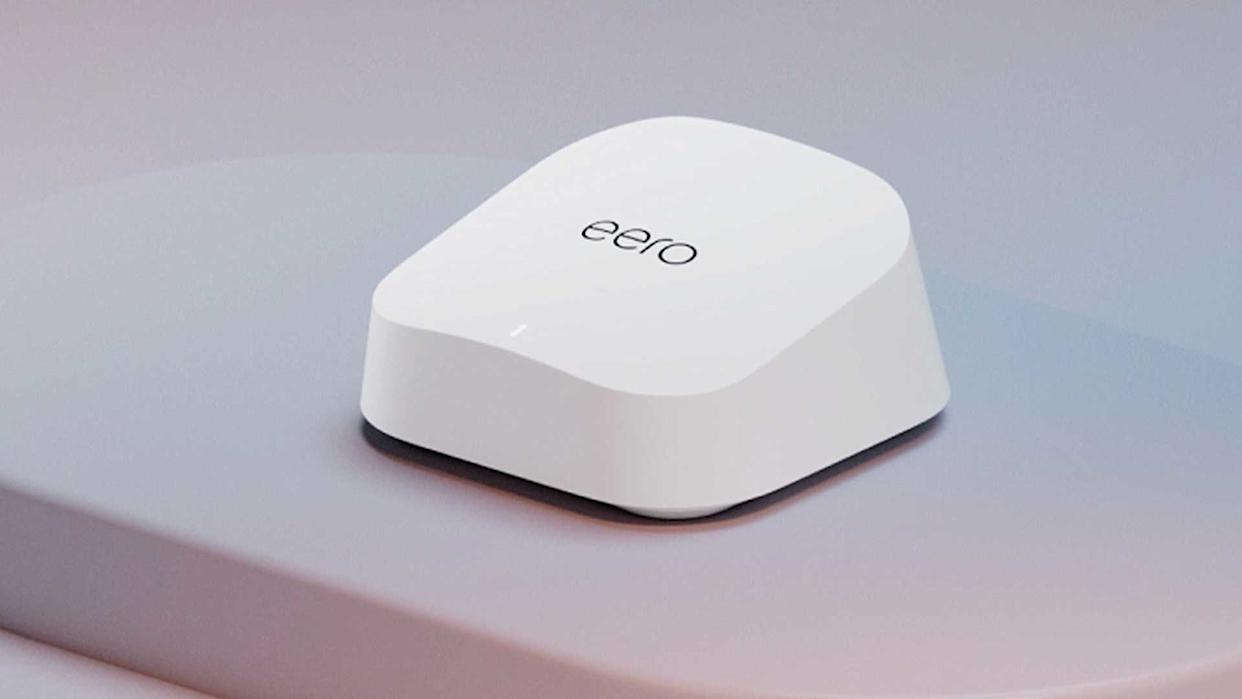 Urządzenia smart home połączone z siecią WiFi 6 mesh w kuchni