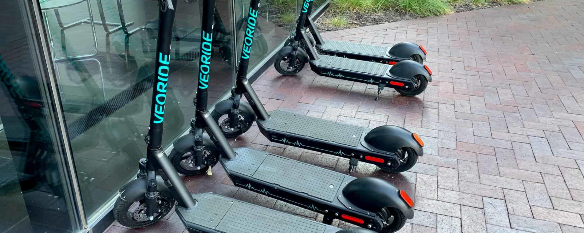 system zarządzania baterią w skuterze elektrycznym z ekranem diagnostycznym